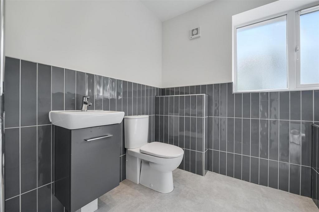 Family bathroom