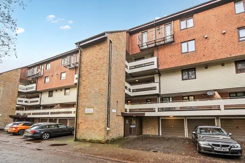 undefined, York Court, Kingsway Gardens, Andover