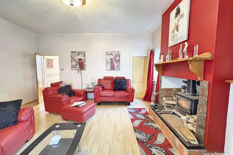 2 bedroom semi-detached house for sale, Ings Road, Dewsbury