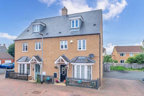 4 bedroom semi-detached house for sale, Hare Lane, Bedford MK43