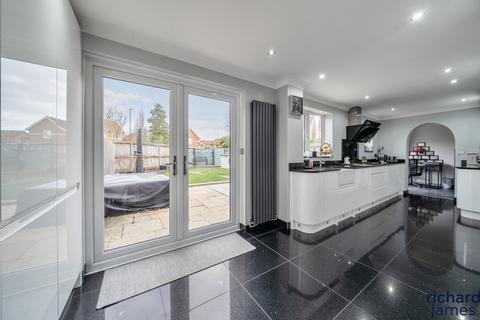 undefined, Sage Close, Haydon Wick, Swindon, SN2
