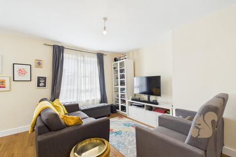 2 bedroom flat for sale, Saw Mill Road, Colchester