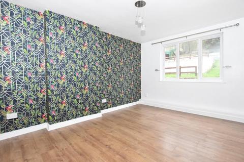 3 bedroom semi-detached bungalow to rent, Devon Drive, Brimington, Chesterfield