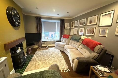 3 bedroom semi-detached house for sale, High Barn Road, Royton, Oldham, OL2 6RR