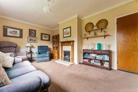 2 bedroom detached bungalow for sale, Windsor Road, Salisbury SP4