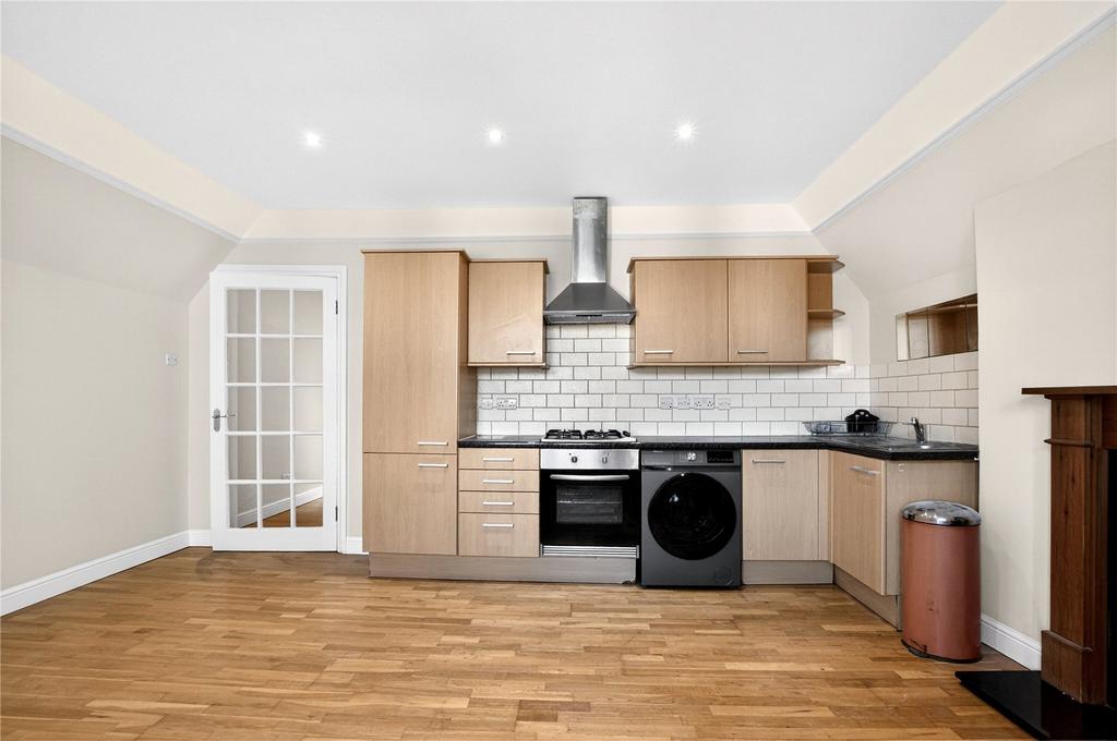 Reception/Kitchen