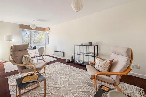 1 bedroom flat for sale, Beaulands Close, Cambridge CB4