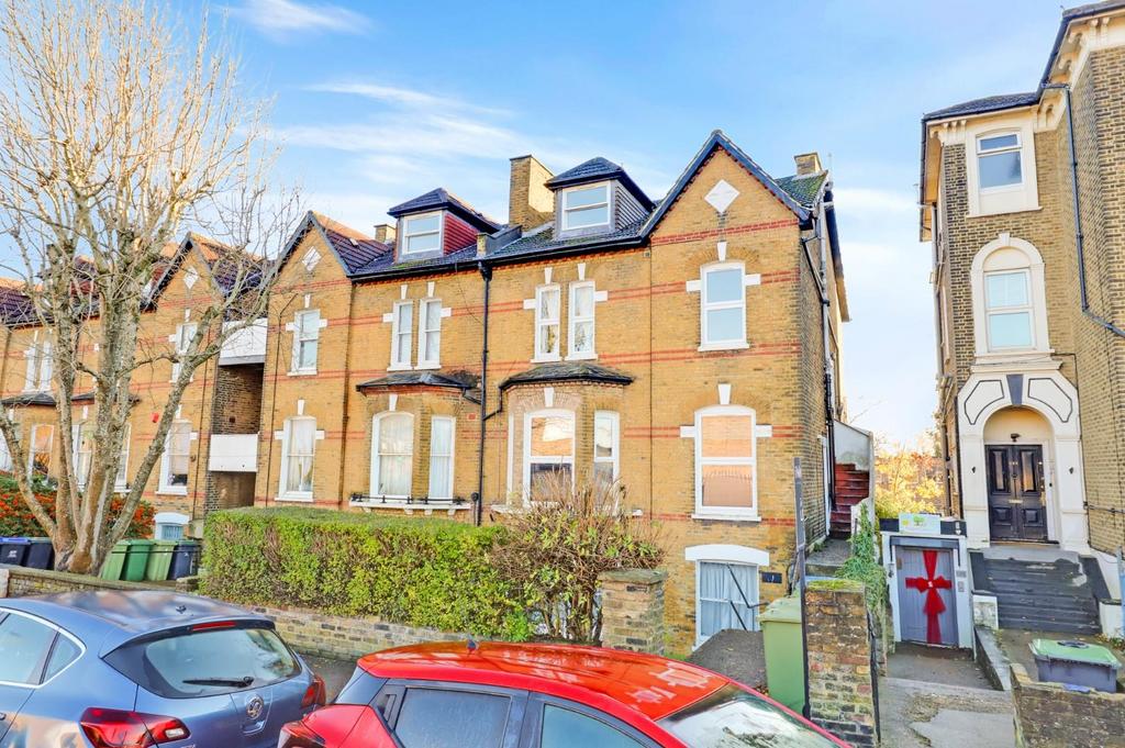 14-1de2 JHProp Wpen - Flat 4 Malcolm Close - 43.jpg