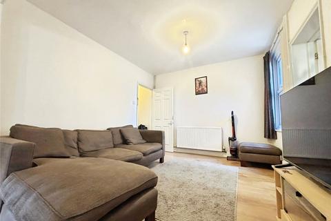 2 bedroom flat to rent, Quarry Road, Kent TN1