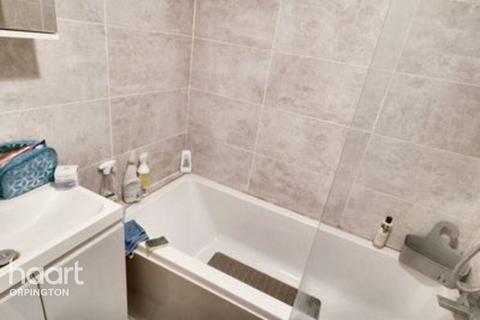1 bedroom flat for sale, Westwell Close, Orpington
