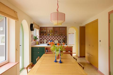 4 bedroom detached house for sale, Sutton Crescent, London EN5