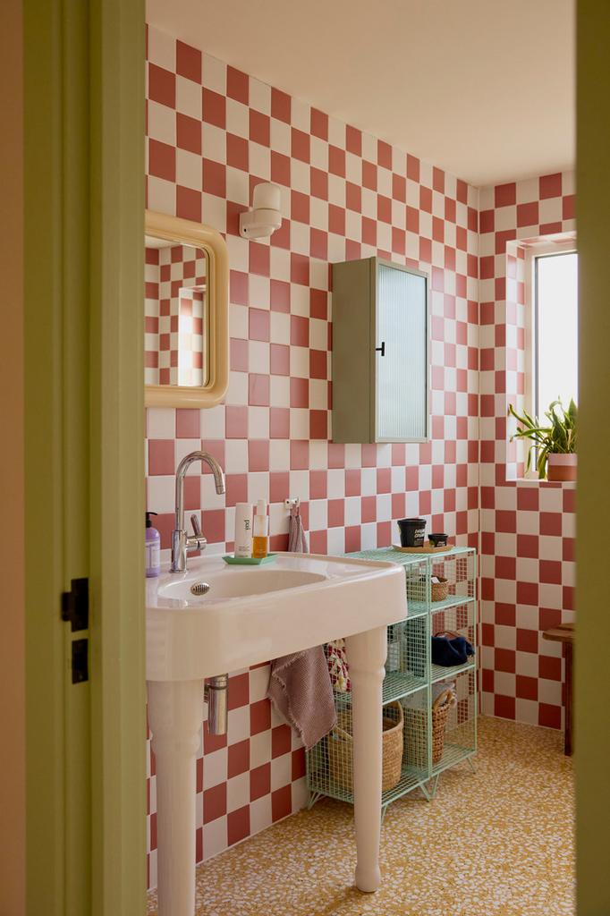 323885   25.12.15 tmh sutton crescent 76.jpg