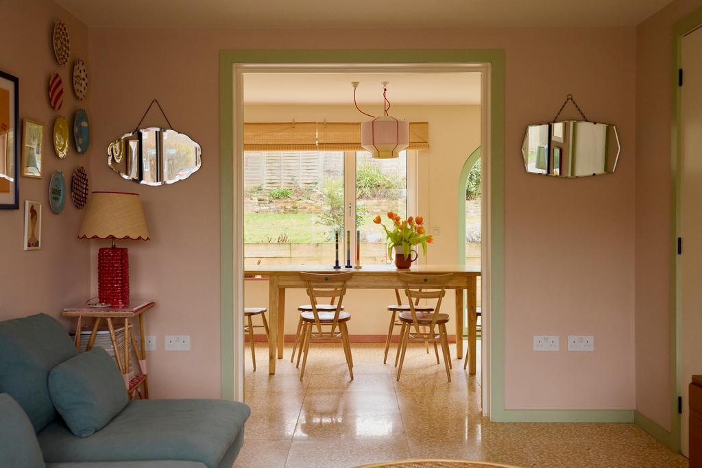 323835   25.12.15 tmh sutton crescent 26.jpg