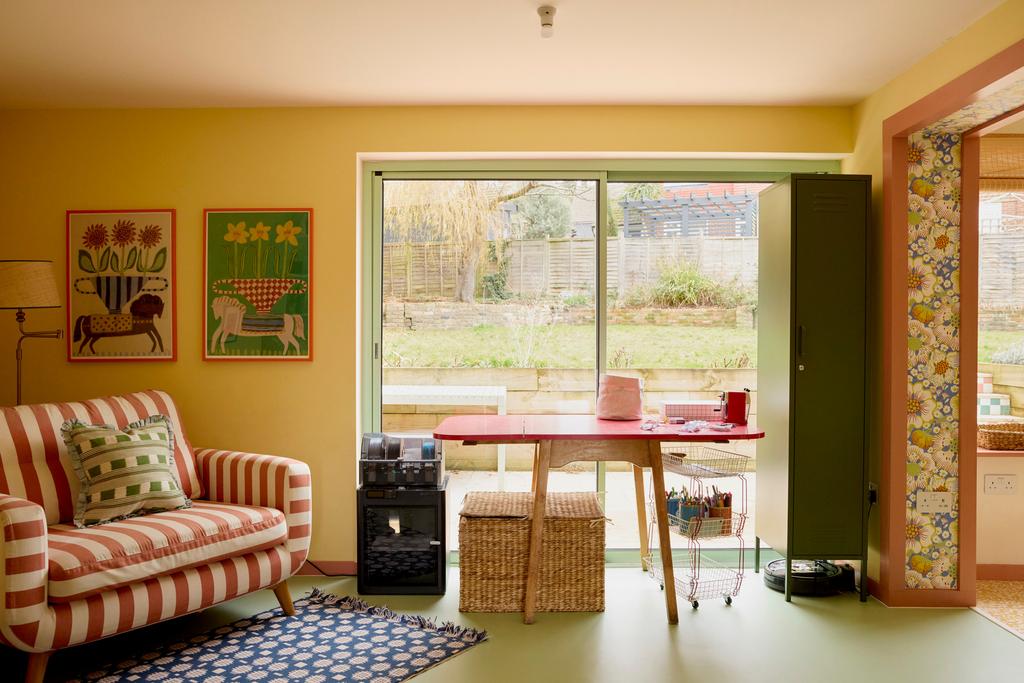 323837   25.12.15 tmh sutton crescent 28.jpg