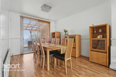 3 bedroom terraced house for sale, Limpsfield Avenue, Thornton Heath
