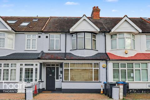 3 bedroom terraced house for sale, Limpsfield Avenue, Thornton Heath