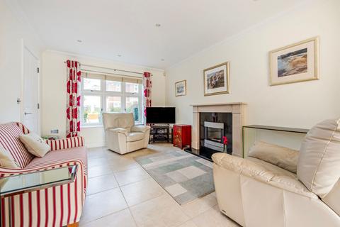 4 bedroom semi-detached house for sale, Spindrift Mews, Bosham, PO18