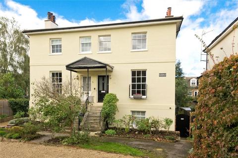 3 bedroom maisonette for sale, Portsmouth Road, Esher, Surrey, KT10