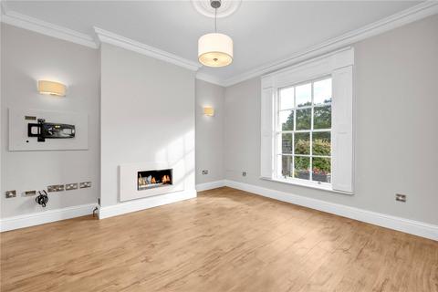 3 bedroom maisonette for sale, Portsmouth Road, Esher, Surrey, KT10