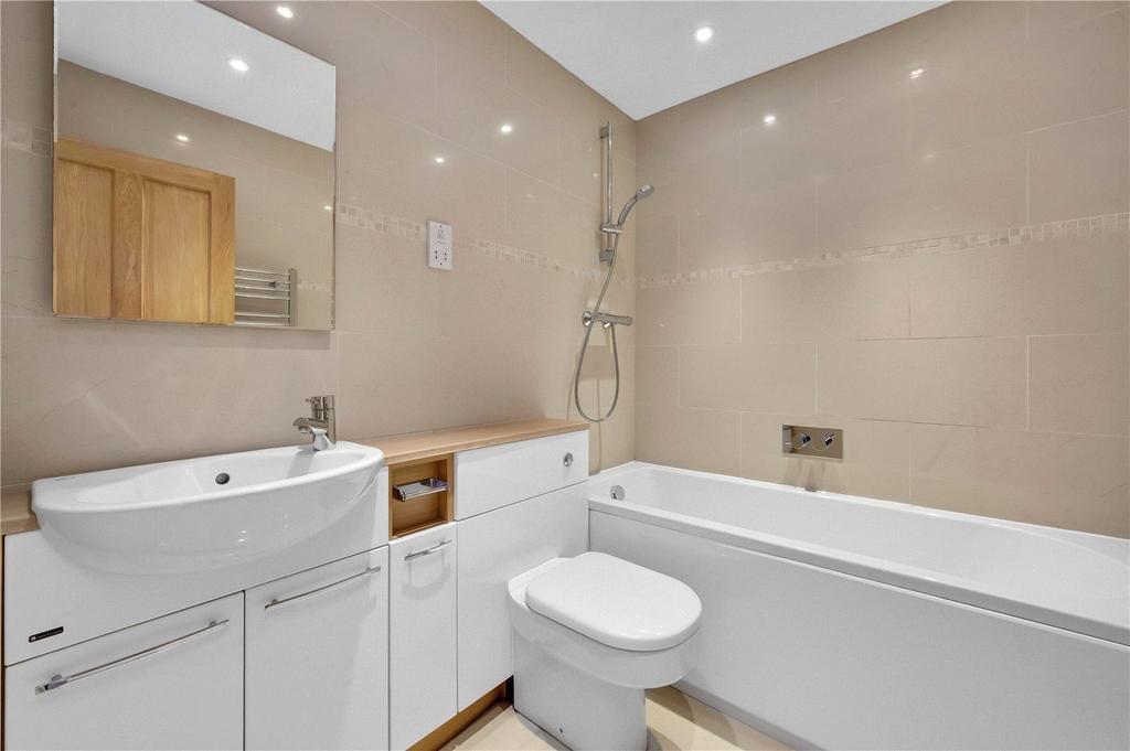 Main Bathroom