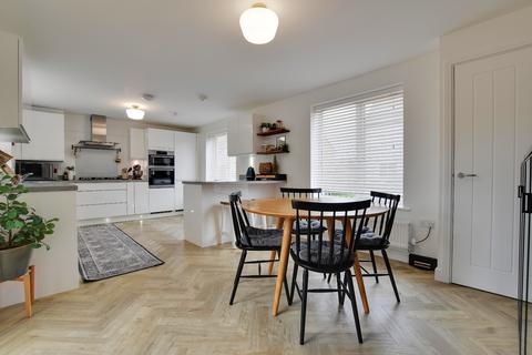 4 bedroom detached house for sale, Lancaster Avenue, Maldon