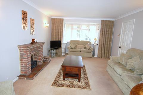 4 bedroom detached house for sale, Newark Road, Windlesham