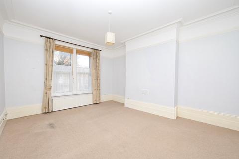 1 bedroom flat for sale, Ingles Road, Folkestone, Kent, CT20