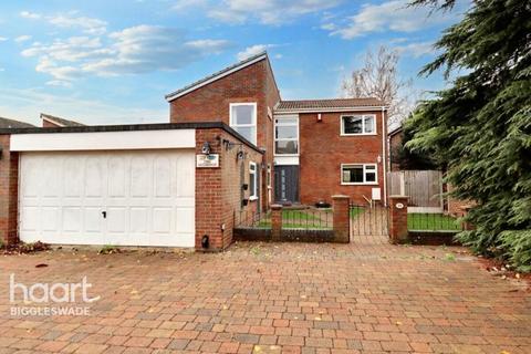 4 bedroom detached house for sale, Ivel Gardens, Biggleswade