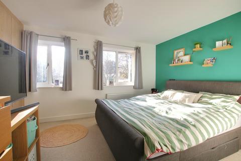 3 bedroom semi-detached house for sale, Rownhams