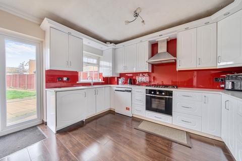 5 bedroom semi-detached house for sale, Cranbourne Close, Slough, Berkshire