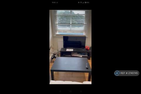 1 bedroom flat to rent, Warrior Court, London, SW9