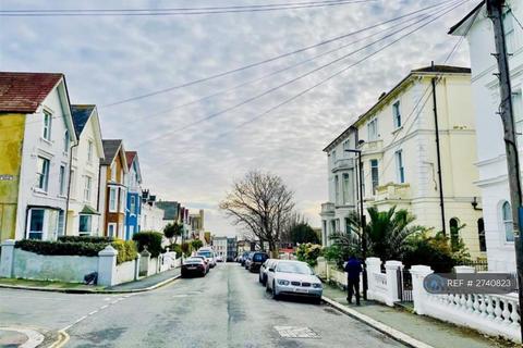 2 bedroom flat to rent, Church Road, St. Leonards-On-Sea, TN37