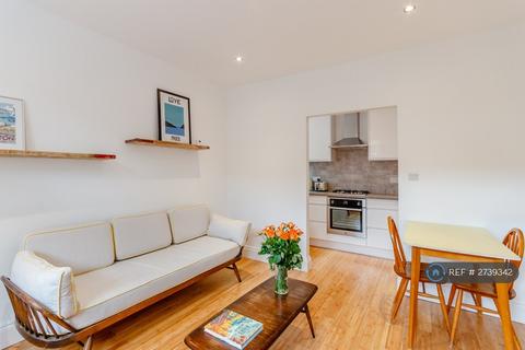 2 bedroom maisonette to rent, Heaton Road, Mitcham, CR4
