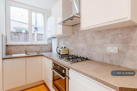 2 bedroom maisonette to rent, Heaton Road, Mitcham, CR4