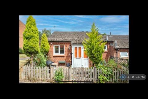 1 bedroom bungalow to rent, Paddock Lane, Redditch, B98