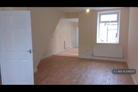 4 bedroom terraced house to rent, Stuart Street, Treorchy, CF42