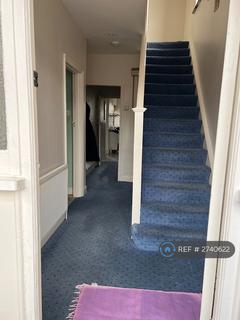 3 bedroom end of terrace house to rent, Brampton Road, London, NW9