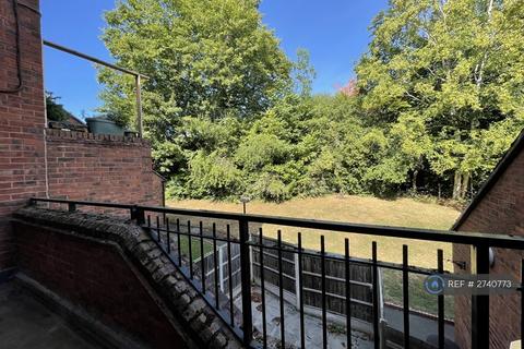 2 bedroom flat to rent, Alfryth Court, Birmingham, B15