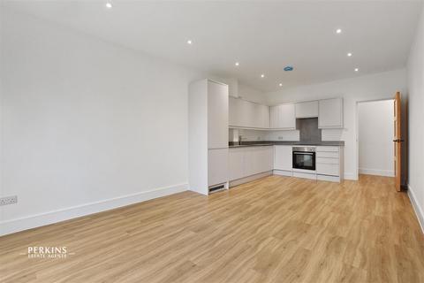 2 bedroom flat to rent, Acton, W3