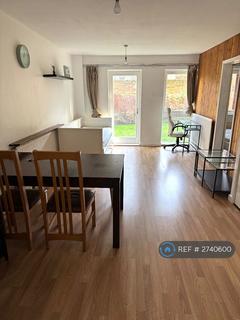 1 bedroom flat to rent, The Cloisters, Canterbury, CT1