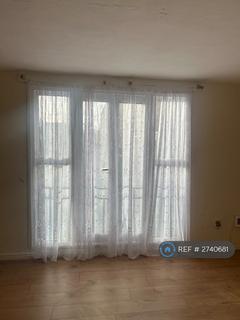 3 bedroom flat to rent, Ida Road, London, N15
