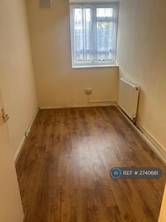 3 bedroom flat to rent, Ida Road, London, N15