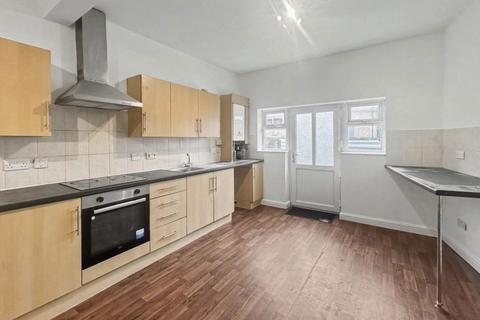 undefined, Nottingham Road, Stapleford, NG9 8AA