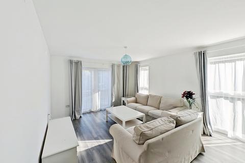 2 bedroom apartment for sale, Station Road, Hook, Hampshire
