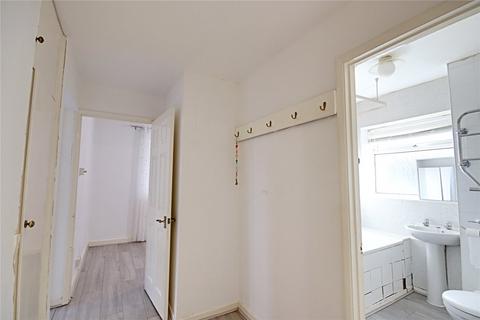 2 bedroom flat for sale, Enfield Road, Enfield, EN2