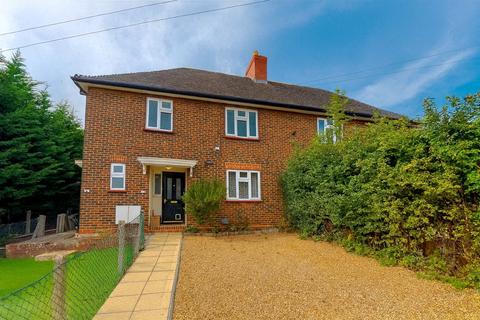1 bedroom apartment for sale, Roundhill Way, Guildford, Park Barn, Surrey, GU2