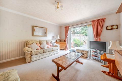 2 bedroom end of terrace house for sale, St. Michaels Court, Slough, Berkshire
