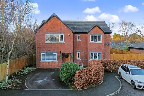 Brookmoor Road, Prestwich, M25
