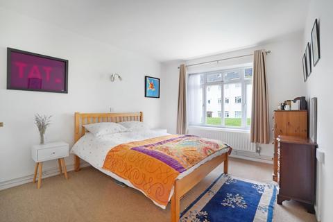 2 bedroom apartment for sale, Lawrie Park Road, Sydenham, London, SE26