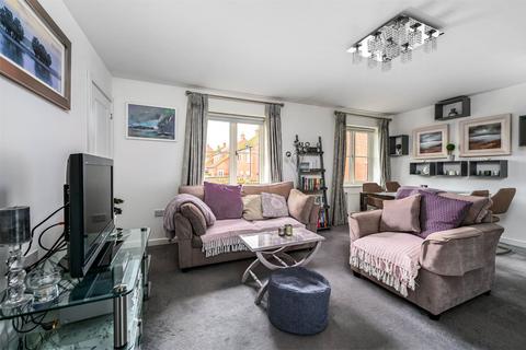 undefined, Oswald Street, Aldershot GU11